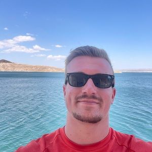 Meet your Posher, Mark